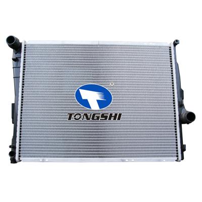 適用于寶馬?3E46-316i/320i?MT散熱器 OEM:9071518