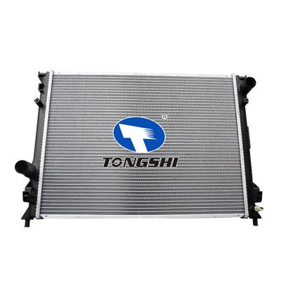 適用于GM?DODGE?300 BASE V6 3.6L 11-14 MT 散熱器