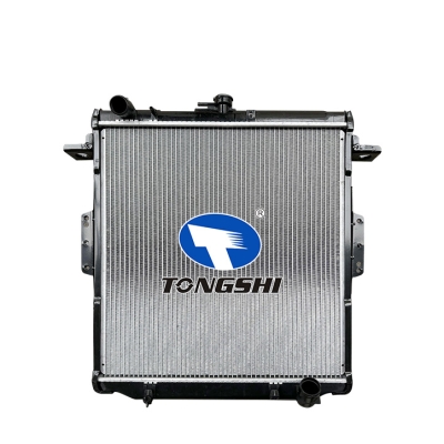 適用于LAND CRUISER MT散熱器