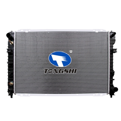 適用于ESCAPE?XLS?L4?2.0L?01-04?AT散熱器